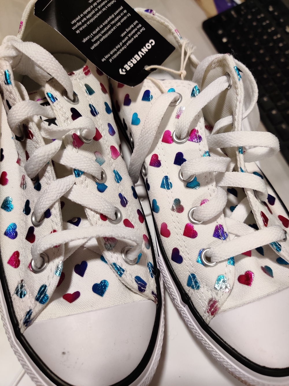 Converse Kids White Low Top Sneakers with Multicolor Heart Print